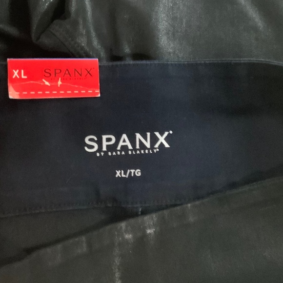 SPANX Alexia Black Wax Coated Slimming Denim Leggings Size XL - Picture 10 of 11